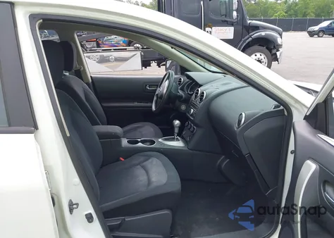 2013 Nissan Rogue S z USA, uszkodzony, nr VIN JN8AS5MT0DW554288